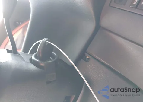 1999 BMW M3 z USA, uszkodzony, nr VIN WBSBK0333XEC41116